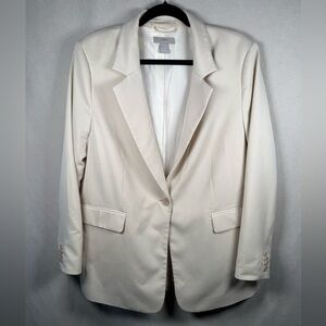 H&M Classic Cream Blazer with One Front Button - Size Large in Cream